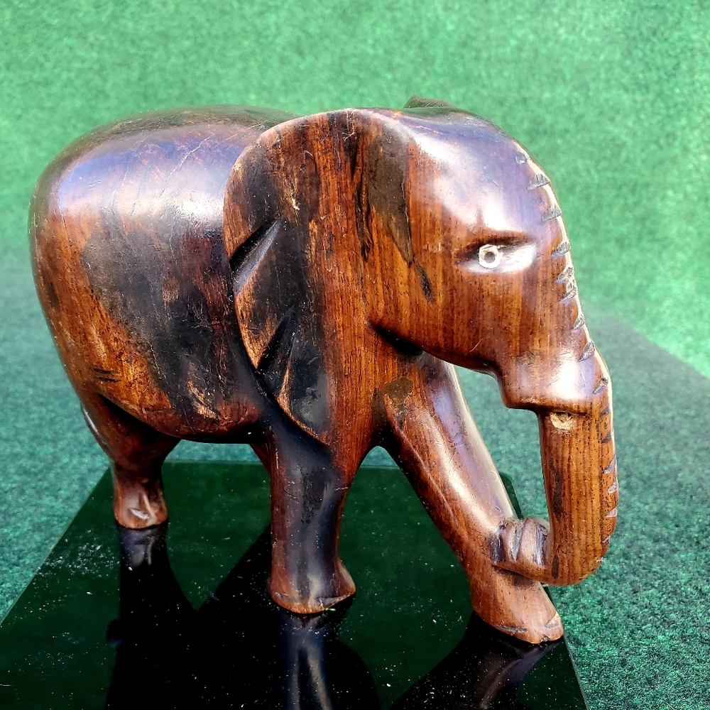 Handcrafted Elephant Wood Decorative Artisan 6"x6" Heavy 2lbs - Picture 9 of 14